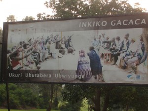 Billboard advertising the Gacaca courts